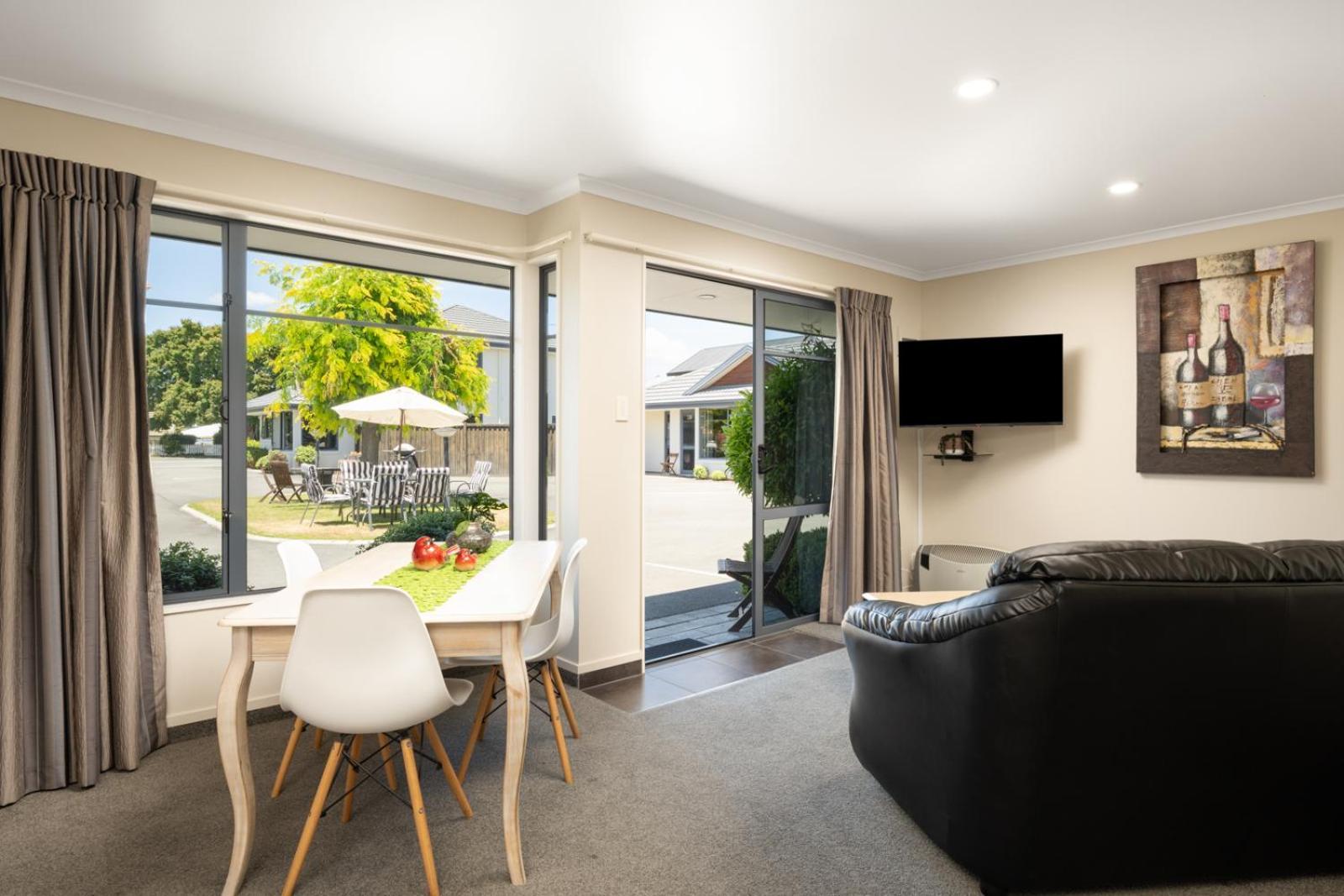 Centre Court Motel ブレナム エクステリア 写真