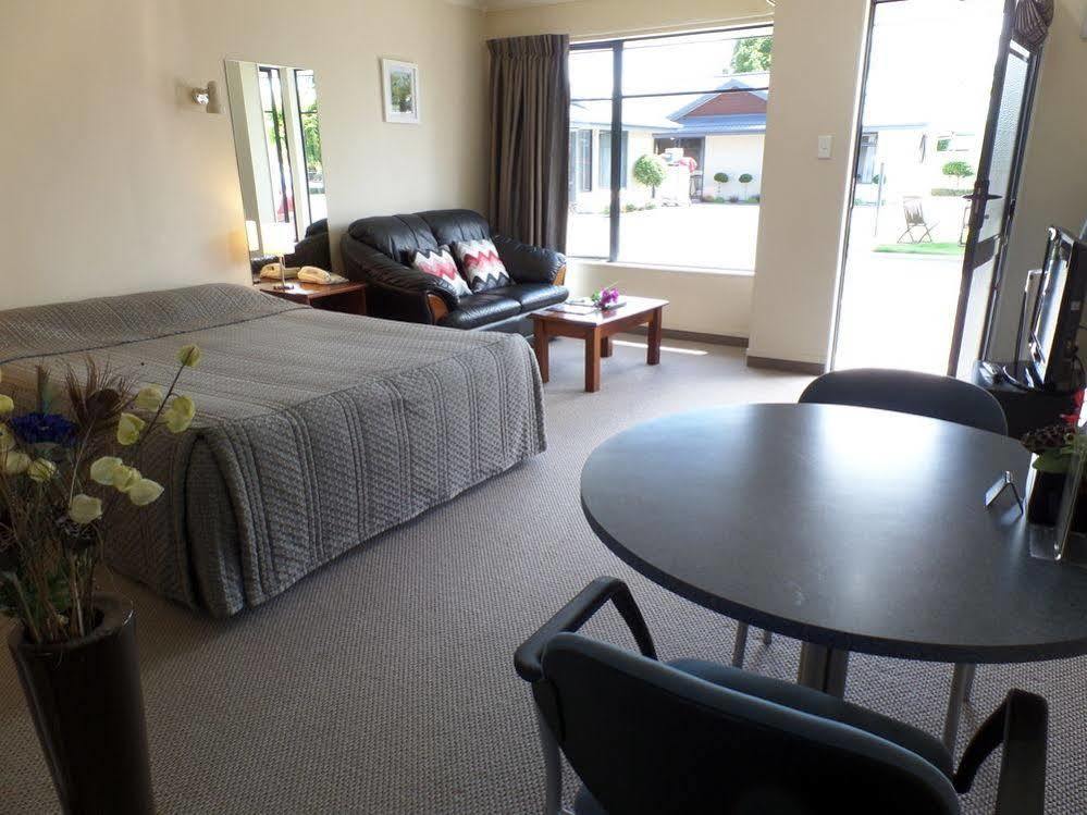 Centre Court Motel ブレナム エクステリア 写真
