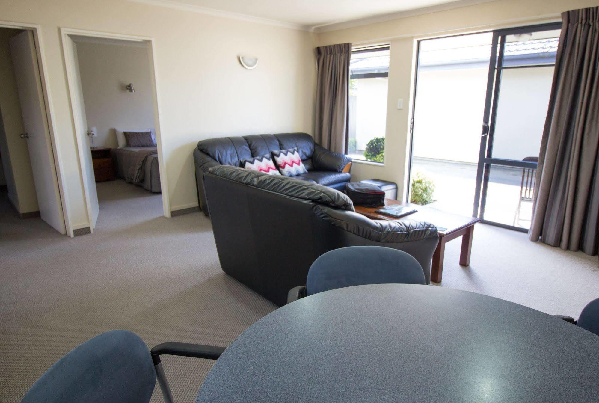 Centre Court Motel ブレナム エクステリア 写真